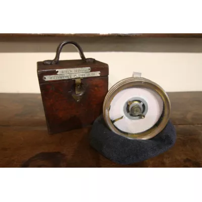 Antike Original Englische Edwardianische Uhr in Eichen Box von ca. 1900