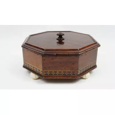 Englisches Viktorianisches Mahagoni Nähkästchen antik von ca. 1850