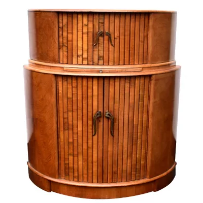 Original Antiker Englischer Art Deco Nussbaum Cocktailbarschrank ca. 1930