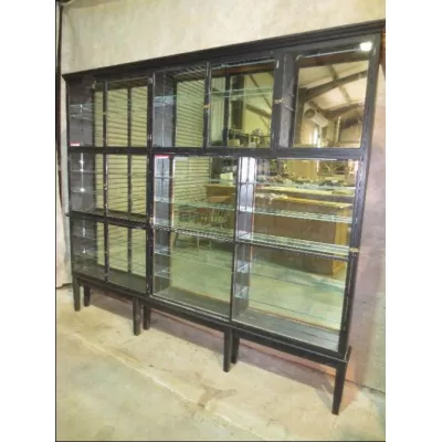 Fantastischer Englischer Vitrinenschrank mit Spiegelrückseite ca. 1920