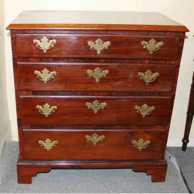 Original Antike Englische George III. Mahagoni Kommode ca. 1780