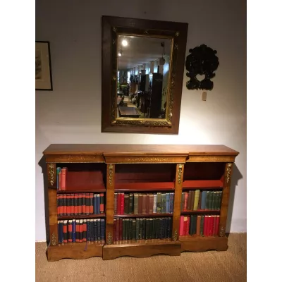 Englisches Viktorianisches Nussbaum Bücherregal antik ca. 1860