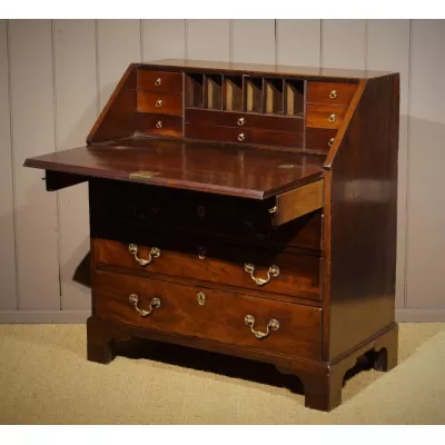 Original Antiker Englischer George III Mahagoni Sekretär ca. 18.JH