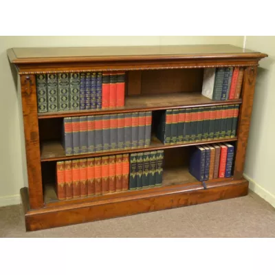 Antikes viktorianisches offenes Mahagoni Bücherregal 1870