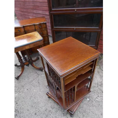Edwardianisches Englisches Antikes Mahagoni Drehbücherregal ca. 1900