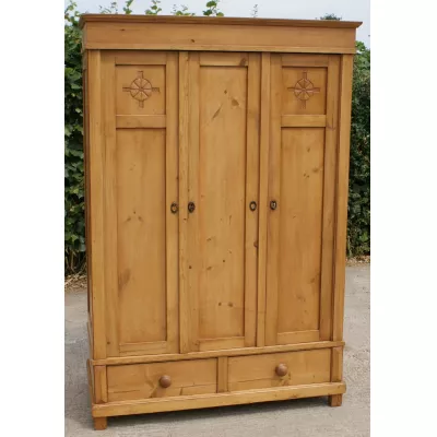 Deutscher antiker Kiefernholz Kleiderschrank original 1900