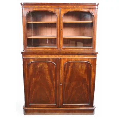 Zeitloser Englischer Antiker Viktorianischer Mahagoni Bücherschrank ca. 1860