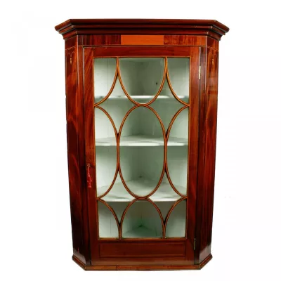 Praktischer Englischer Georgianischer Antiker Mahagoni Hänge Eckschrank ca. 1800