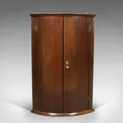 Fantastischer Antiker Georgianischer Mahagoni Bogenfront Eckschrank englisch ca. 1780