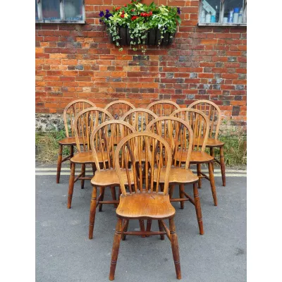 10 Original Antike Englische Ulmen Küchenstühle ca. 1910