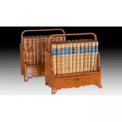 Erstklassiges Englisches Paar Satinholz Bücherständer antik ca. 1900