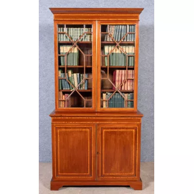 Wunderschönes Englisches Edwardianisches Mahagoni Bücherregal antik ca. 1910