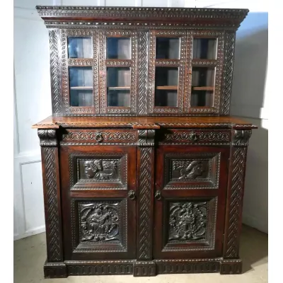 Original Antikes Keltisches Geschnitztes Eichen Bücherregal ca. 17. JH