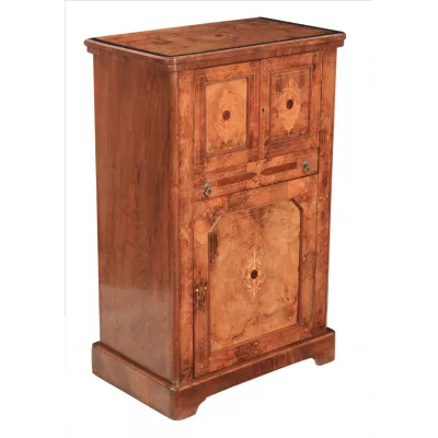 Englischer Antiker Viktorianischer Nussbaum Marketerie Schrank ca. 1880