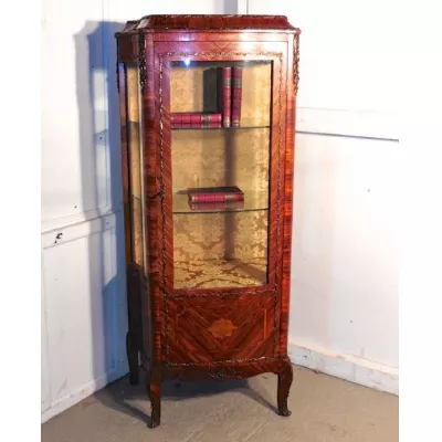 Edle Französische Antike Palisander ormolu montierte Vitrine ca. 19. JH