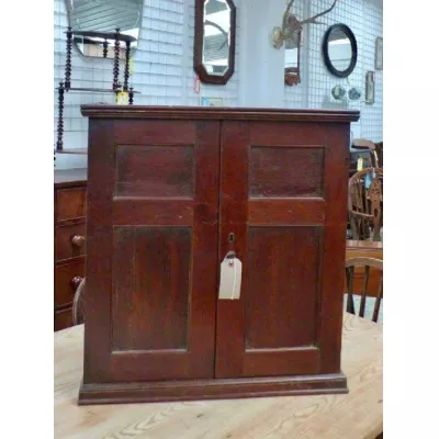 Georgianischer englischer Eichen Wandschrank original antik 19. Jh