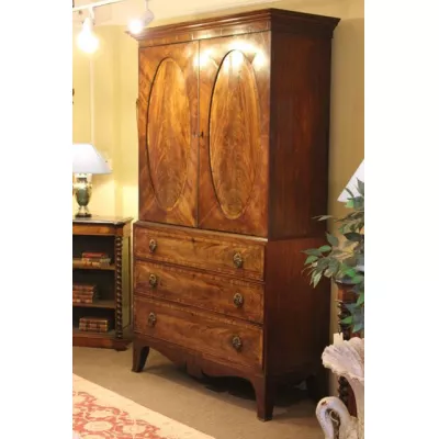 Georgianischer original antiker Mahagoni Linen Press Kleiderschrank englisch 18. Jh