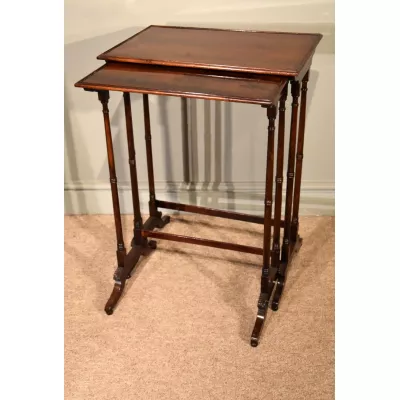 Original antike Regency Beistelltische  Palisander englisch 3er Set 19. Jh