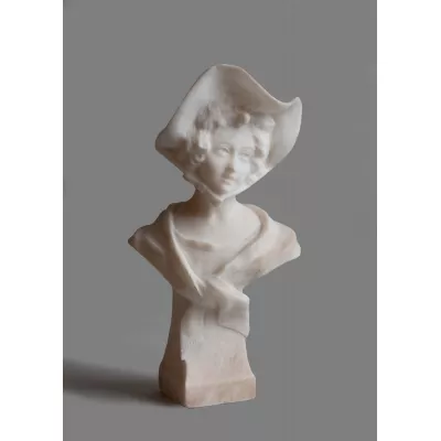 Beeindruckende Französische Antike geschnitzte Alabasterskulptur Frau ca. 1910