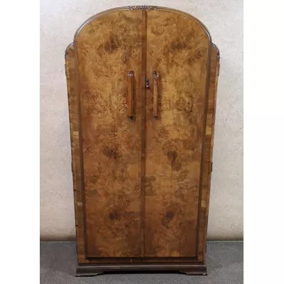 Original antiker Nussbaum Kleiderschrank englisch ca 1920