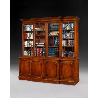 George III Antiker Englischer Mahagoni Bücherschrank ca. 1780 