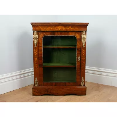 Viktorianische Antike Englische Nussbaum Vitrine ca 1850