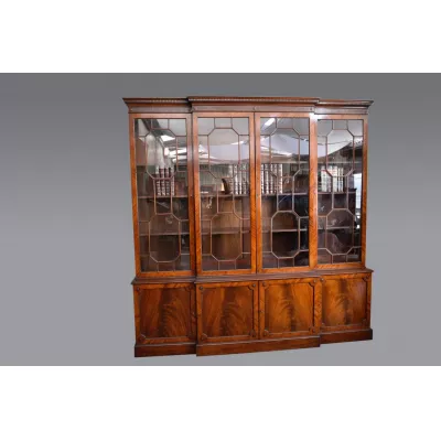 Englisches Antikes Mahagoni Breakfront Bücherregal im georgianischen Stil ca. 1920