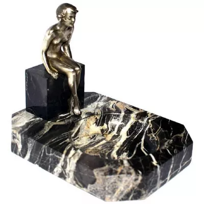 Österreichische Antike Art deco Bronze von Lorenzl ca. 1930