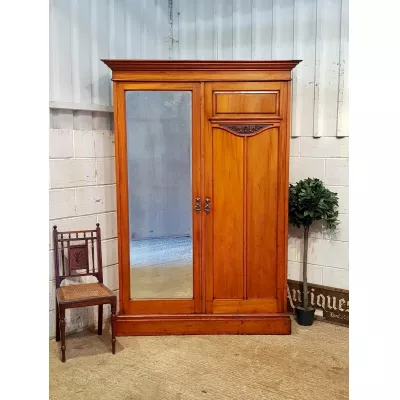 Edwardianischer Antiker Englischer Satinholz Kleiderschrank ca. 1900
