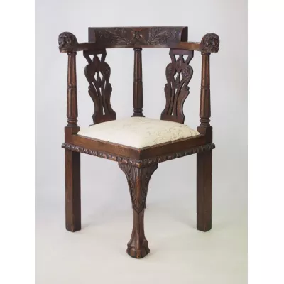 Viktorianischer Antiker Englischer Eichen Eckstuhl ca. 1860