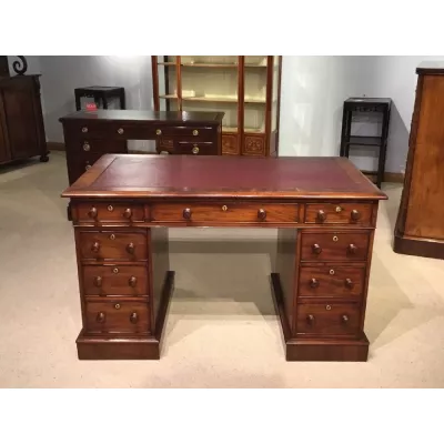 Antiker Englischer Mahagoni Schreibtisch viktorianisch ca. 1880