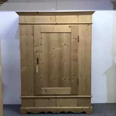 Antiker britischer Weichholz Kleiderschrank Kiefer ca 1900