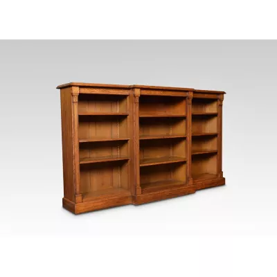Antiker gotischer Eichen Bücherschrank Breakfront britisch 19. Jh