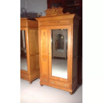 Britischer Eichen Kleiderschrank original antik ca 1920