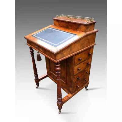 Viktorianischer antiker Davenport Schreibtisch Nussbaum englisch ca 1850