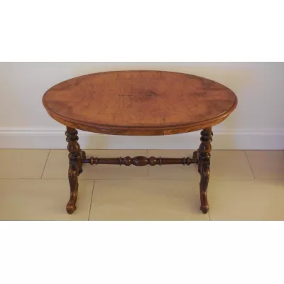 Viktorianischer antiker Couchtisch Nussbaum Sofatisch englisch ca 1850