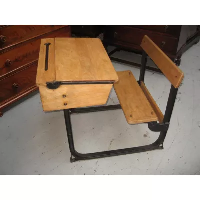 Antiker Kinderschreibtisch Schule Schreibtisch Buche englisch ca 1930