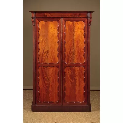 Antiker französischer Mahagoni Kleiderschrank ca. 1860