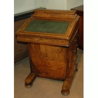 Viktorianischer Antiker Grat Nussbaum Davenport Schreibtisch englisch ca. 1860