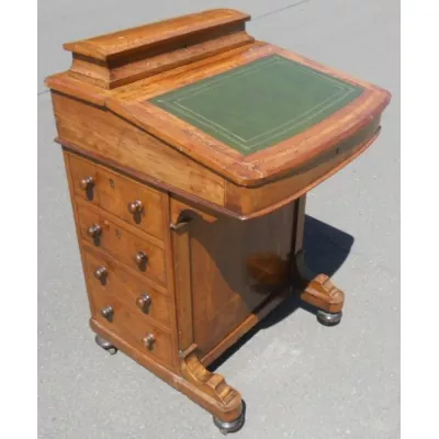 Englischer Viktorianischer Antiker Nussbaum Davenport Schreibtisch ca. 1880