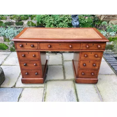 Viktorianischer antiker Mahagoni Schreibtisch englisch  ca 1860