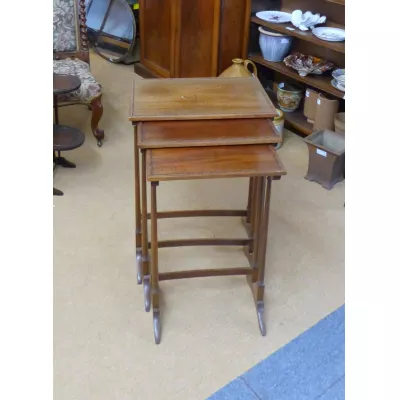 Antike edwardianische Mahagoni  Nest of tables britisch ca 1890