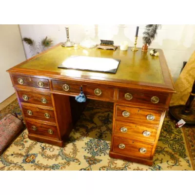 Antiker britischer Mahagoni Schreibtisch Partners Desk ca 1860.