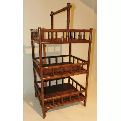 Edwardianisches britisches Bambus Regal Etagere antik ca 1920