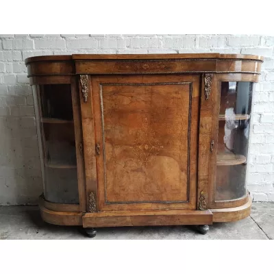 Viktorianische Antike Englische Grat Nussbaum Credenza ca. 1860