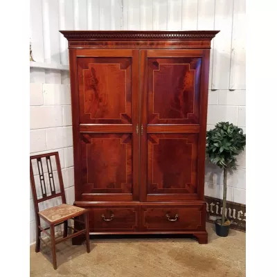 Viktorianischer antiker Mahagoni Kleiderschrank englisch ca 1890