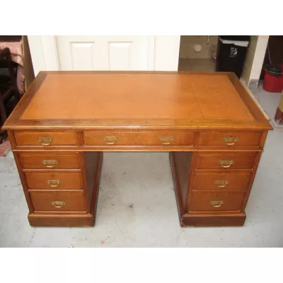 Antiker britischer Eichen Schreibtisch ca 1910