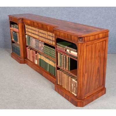Antiker britischer Breakfront Bücherschrank Massivholz ca 1850