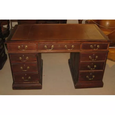 Englischer Antiker Kiefernholz Schreibtisch ca. 1900