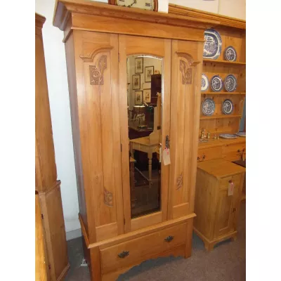Antiker britischer Jugendstil Satinwood Kleiderschrank Kiefer ca 19. Jh